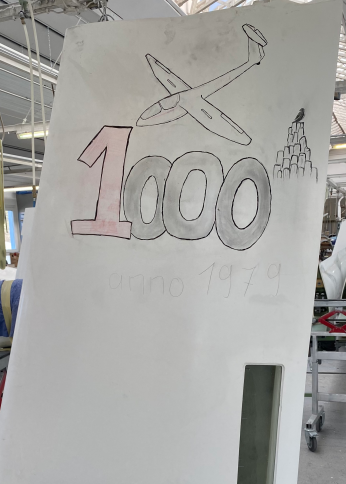 Our workers "marking" the 1000th ASK 21